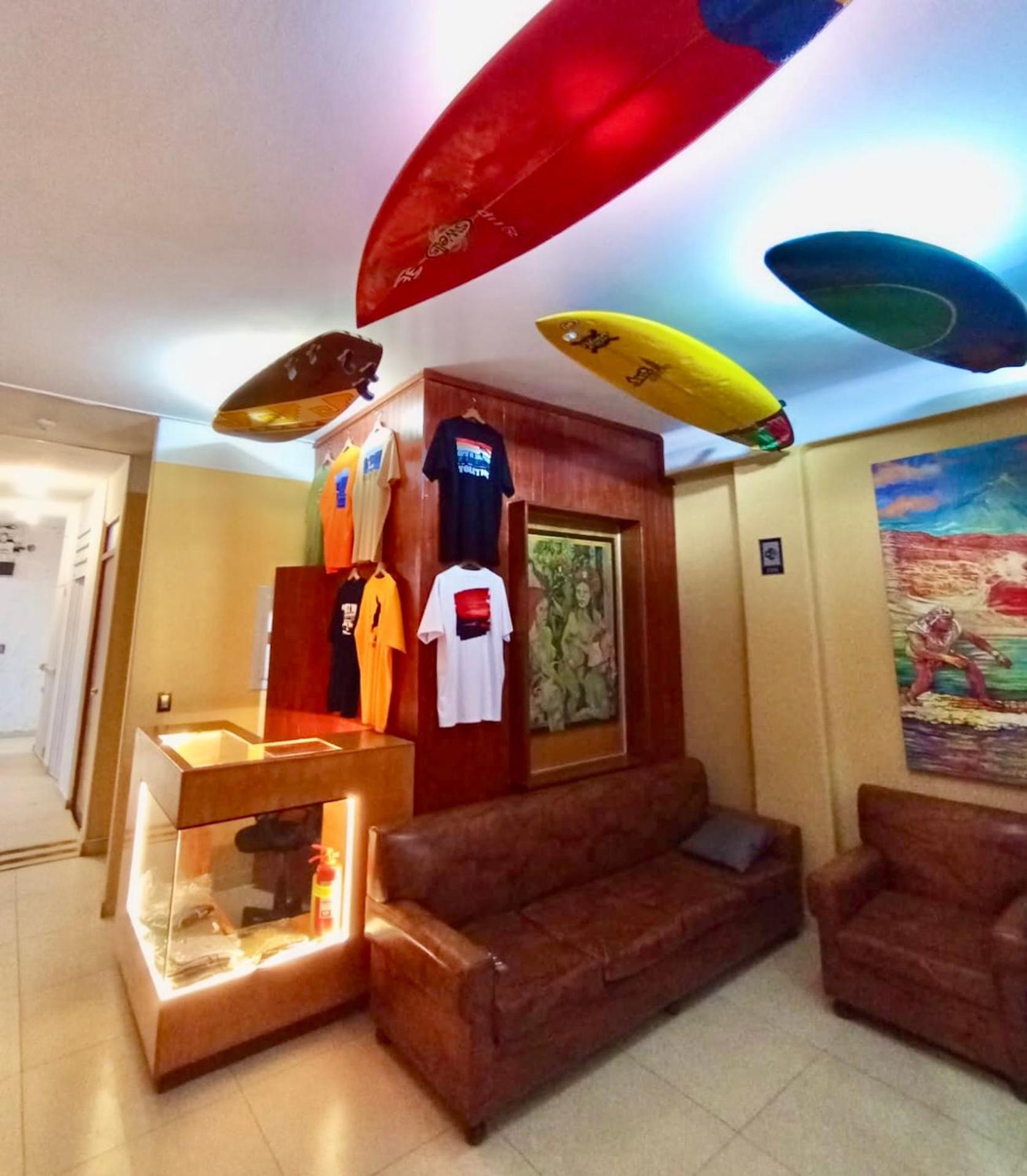 Family Surf Chicama Hotel Puerto Chicama Exterior photo